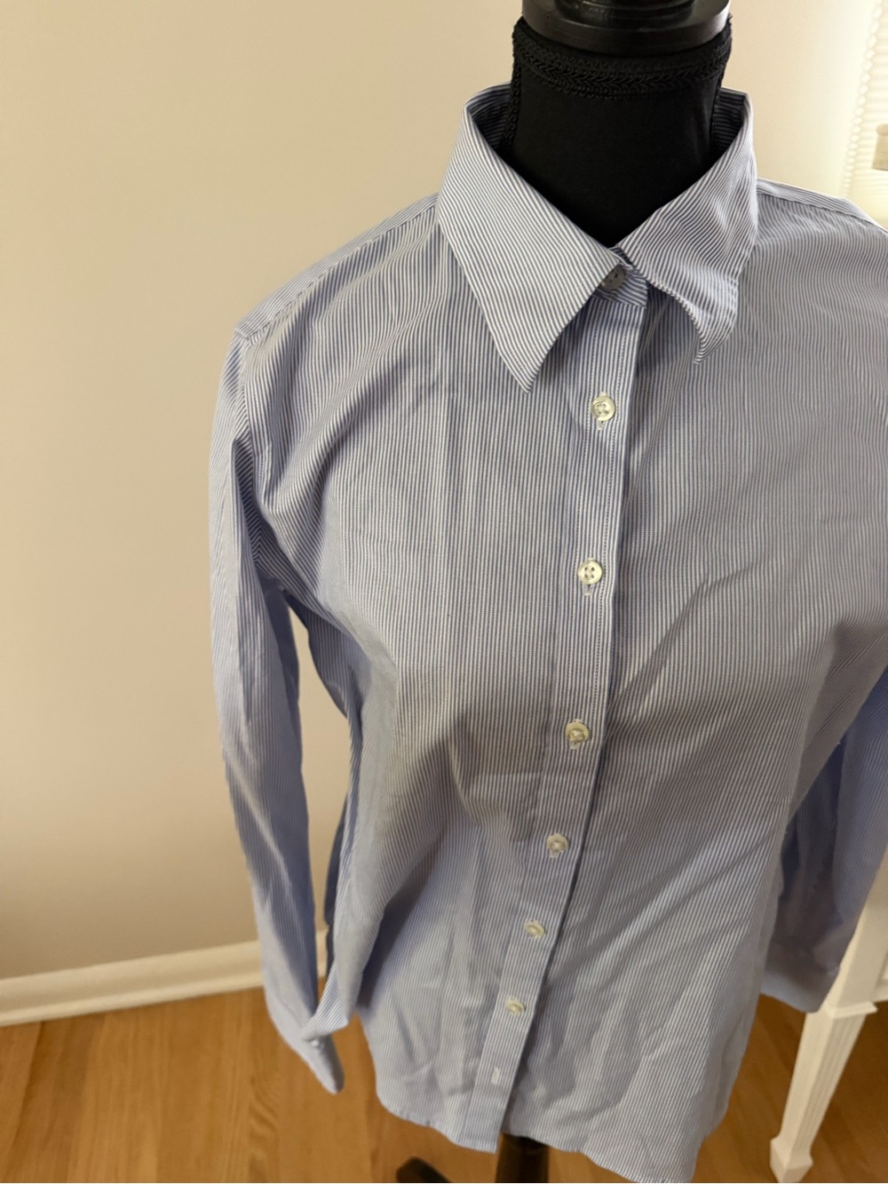 Classic Women's Button-Down Shirt in Light Blue Pinstripe